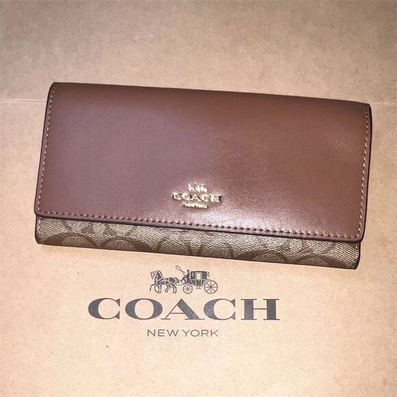 COACH Women's Slim Trifold Wallet Brown Credit Card Holder AUTHENTIC - Picture 1 of 7